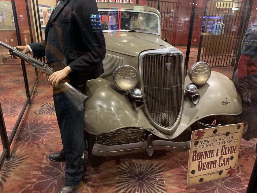 Бонни и Клайд автомобиль в музее