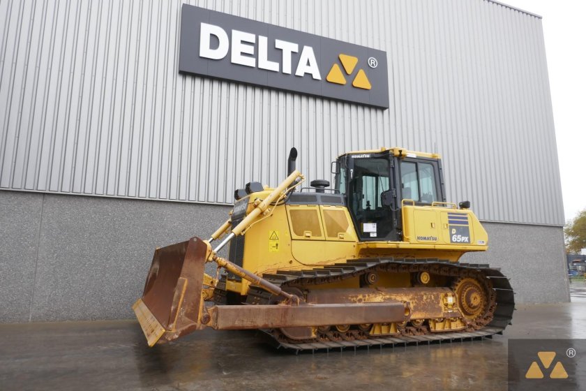Бульдозер komatsu d 65