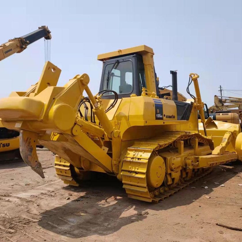 Комацу бульдозер