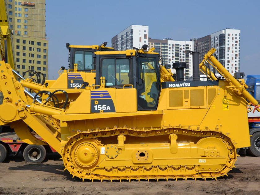 Коматсу бульдозер