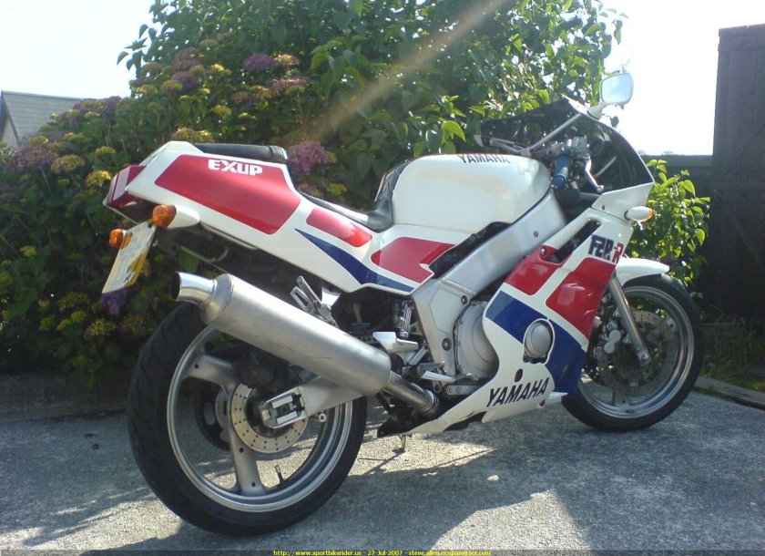 Yamaha FZR 400 1989