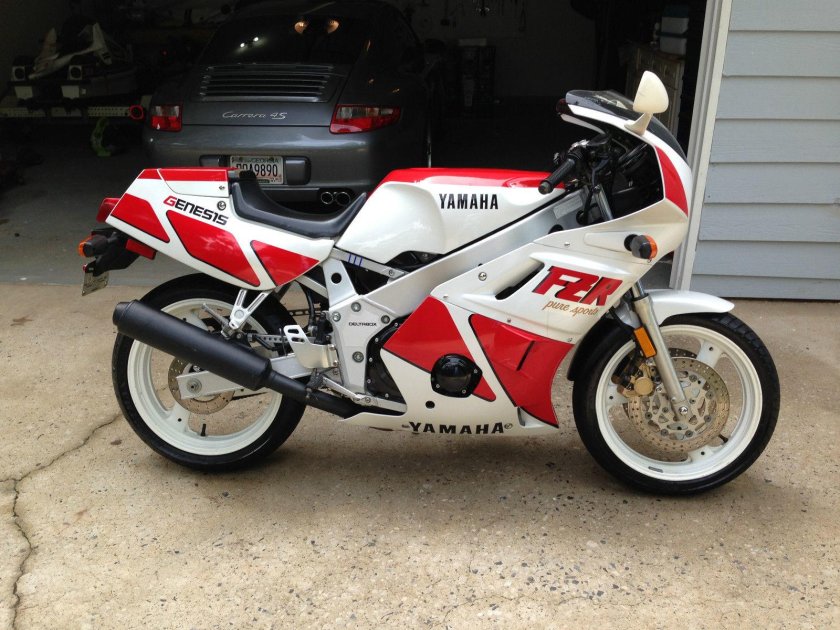 Yamaha fzr 400 1990