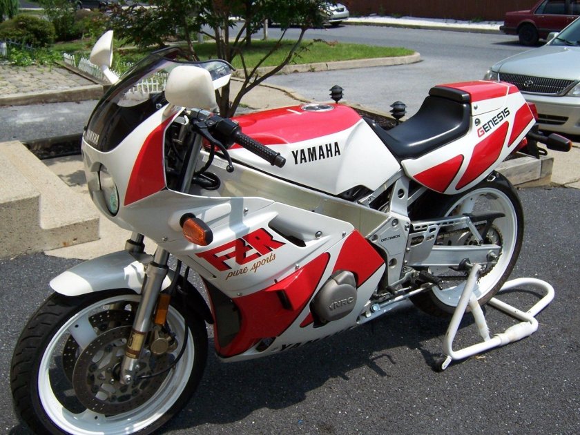 Yamaha fzr 250