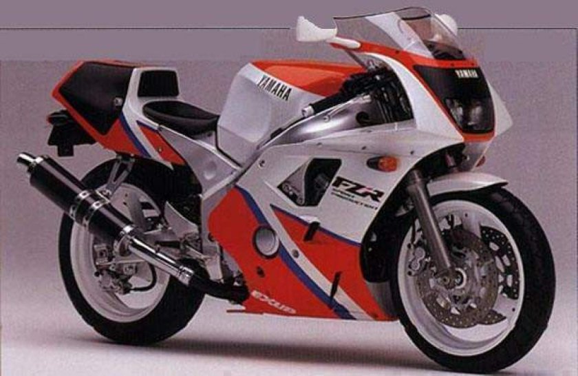 Ямаха fzr400rr