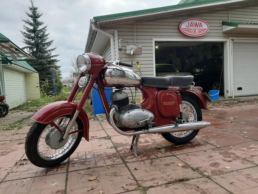 Ява старушка