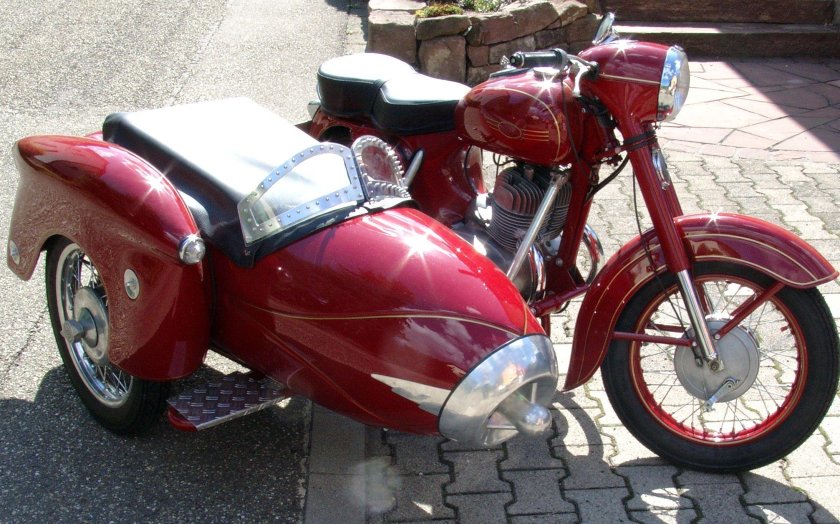 Старые мотоциклы