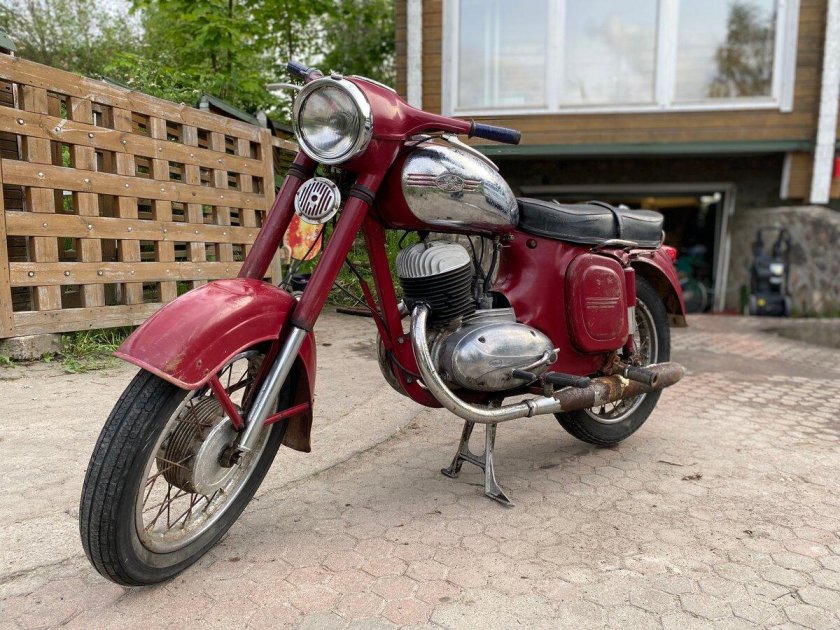 Мотоцикла ява