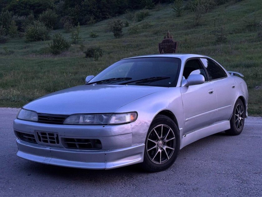 Toyota carina ed st 202