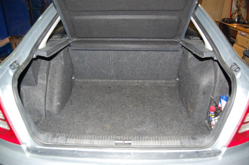 Octavia Tour 2007 багажник