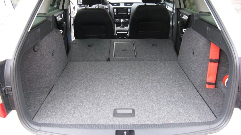 Skoda Octavia 2000 универсал багажник