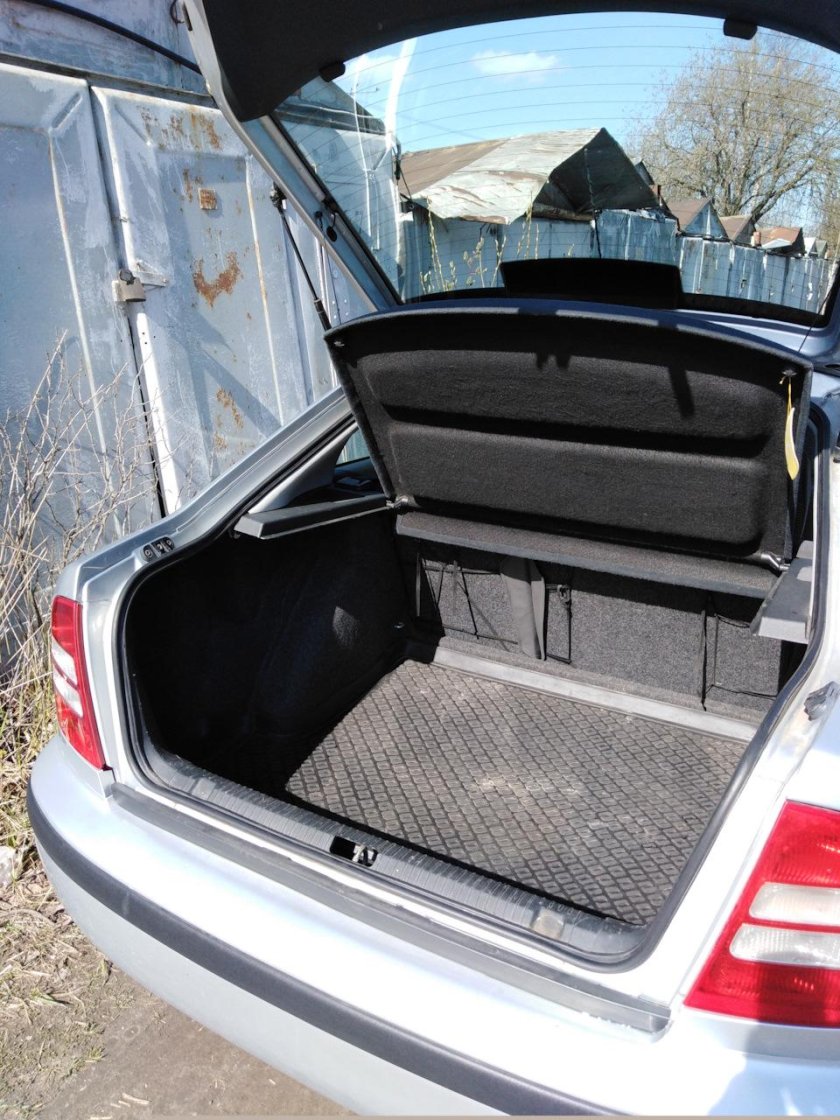 Skoda Octavia Tour багажник