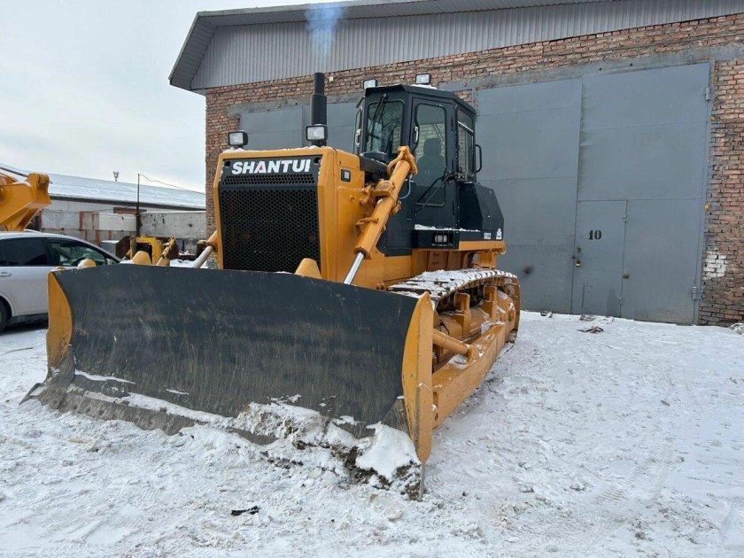 Бульдозер shantui sd16