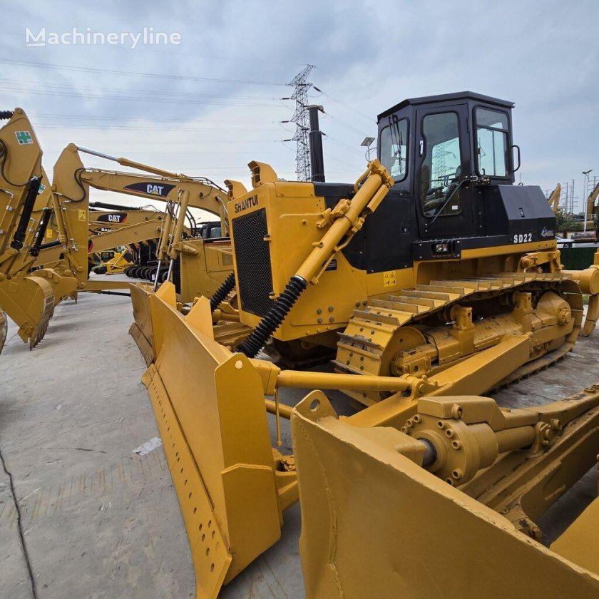 Бульдозер shantui sd 32