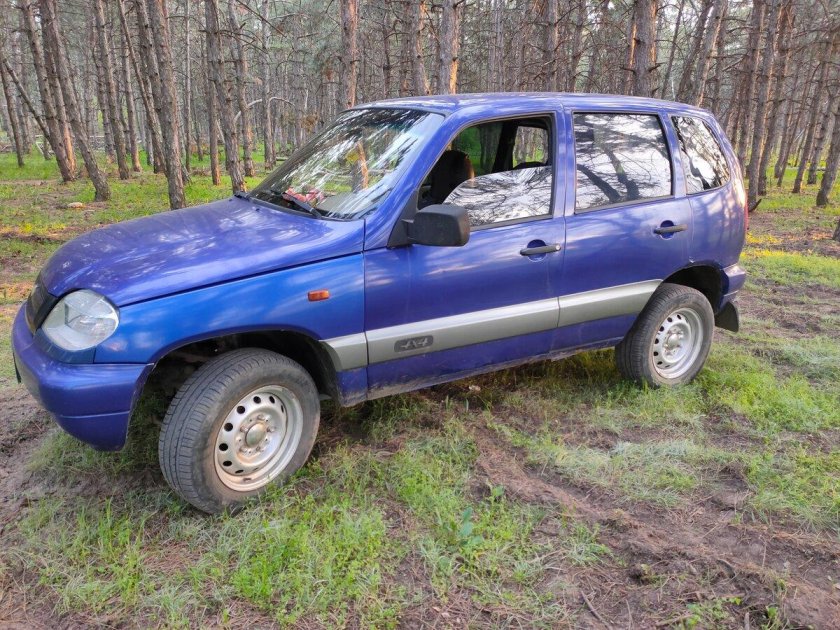 Шевроле нива 2006 синий