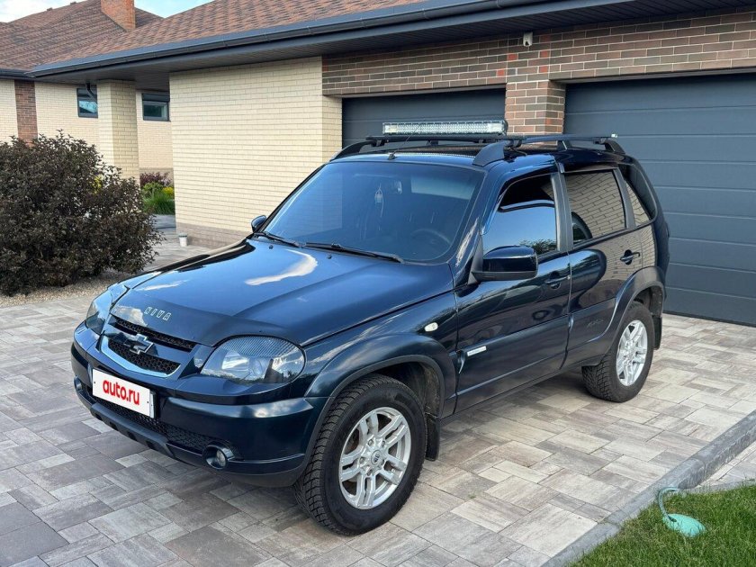 Шевроле нива 2012