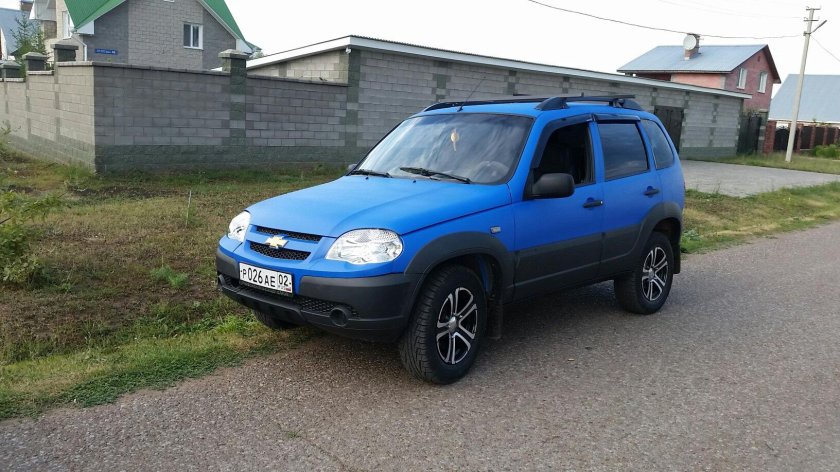 Шеви Нива Бертоне