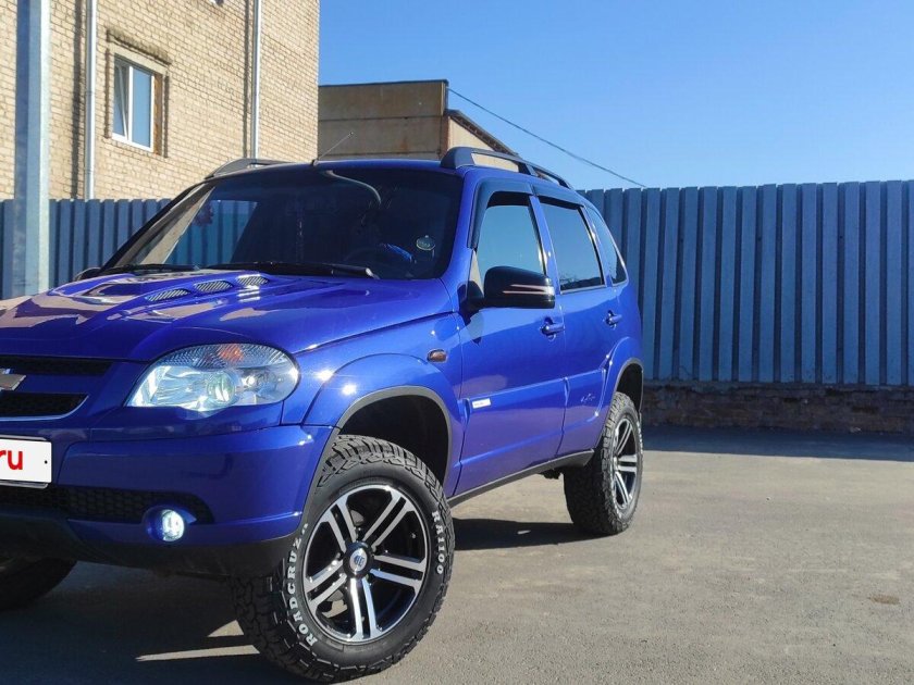 Нива шевроле 2004 синий металлик