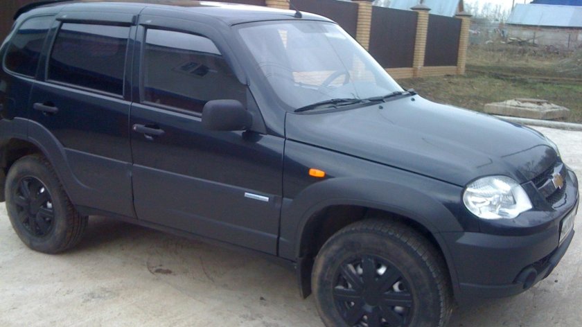 Нива шевроле 2005 чёрная