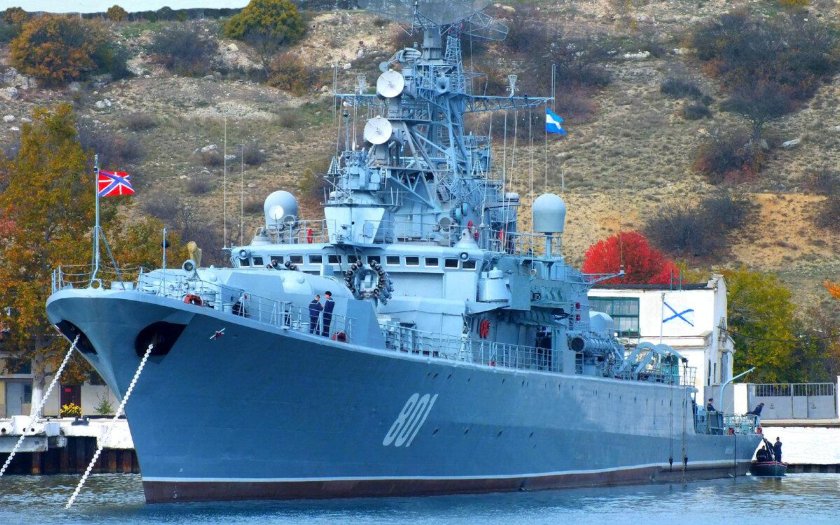 1135 Ладный сторожевой корабль