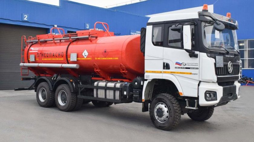 Shacman x3000 с цистерной
