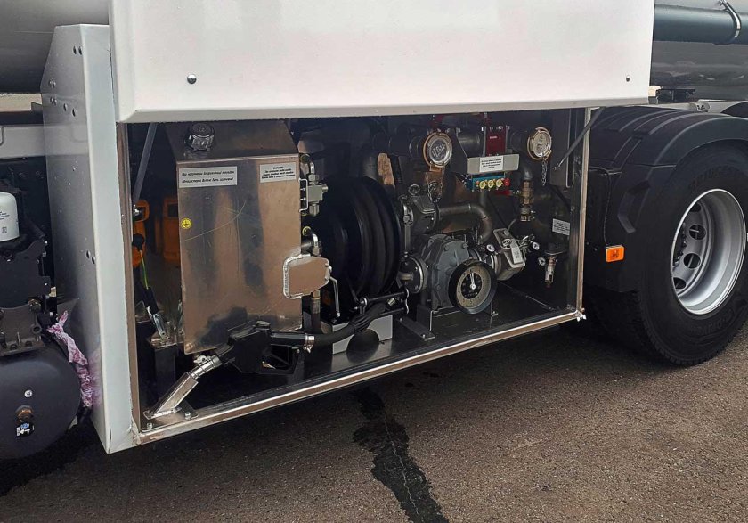 Топливозаправщик система выдачи топлива