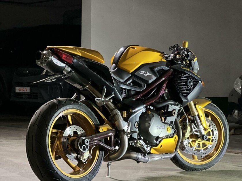 Мотоцикл benelli