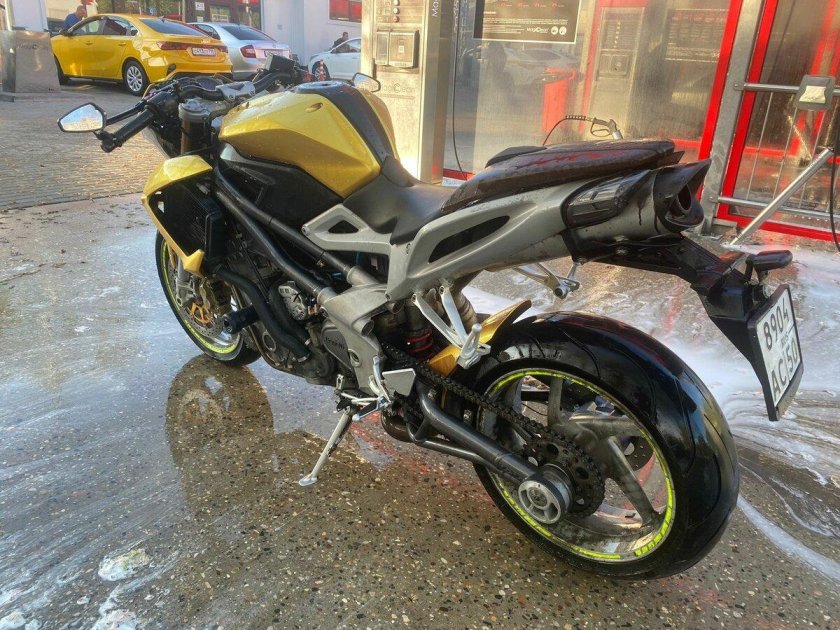 Спортивные мотоцикл