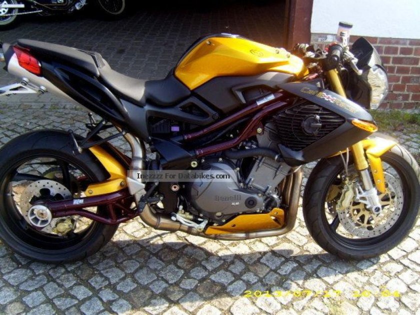 Бенелли 600 кафе рейсер