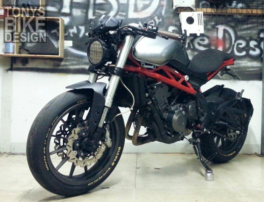 Мотоцикл cafe racer