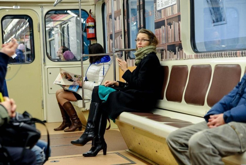 Вагон метро