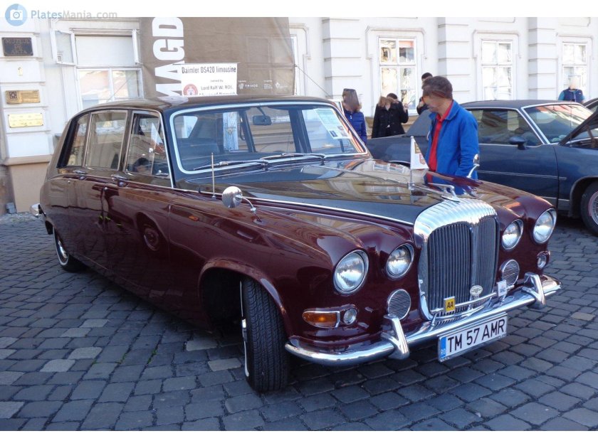 Daimler ds420