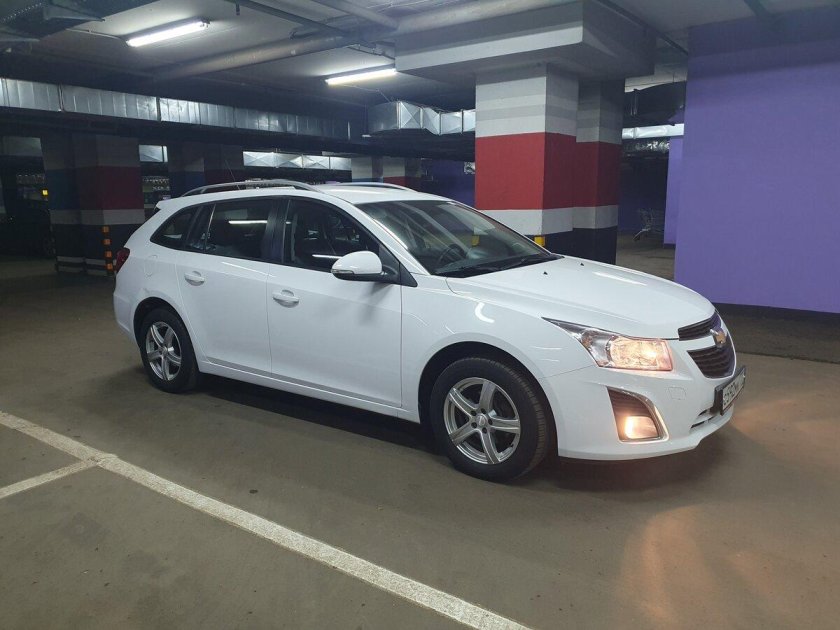 Chevrolet cruze 2015 универсал