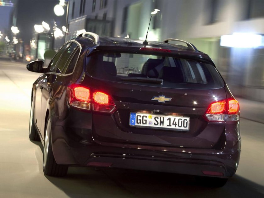 Шевроле Круз j300 универсал