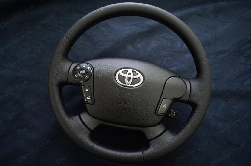 Руль Тойота тундра