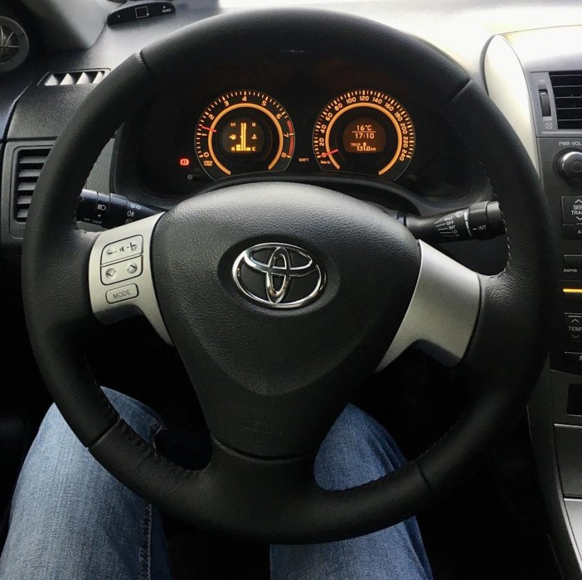 Руль Тойота Королла 140