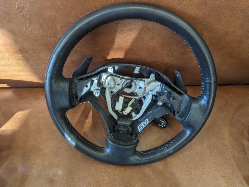 Руль тойота рактис