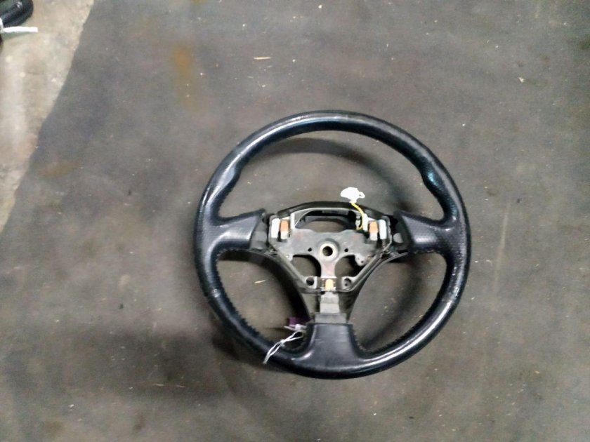 Руль Toyota BB