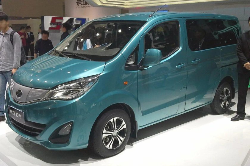 BYD t3