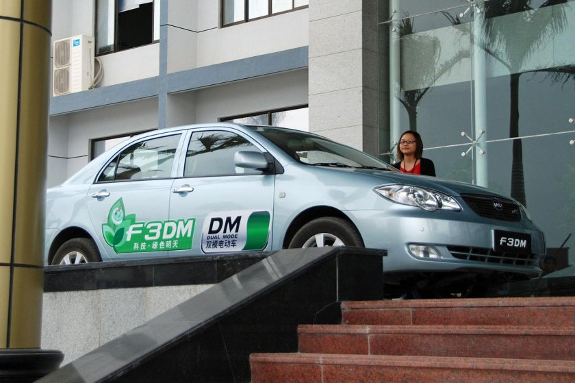 BYD f3dm