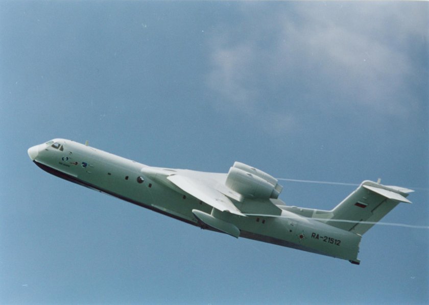 Самолет-амфибия бе-200