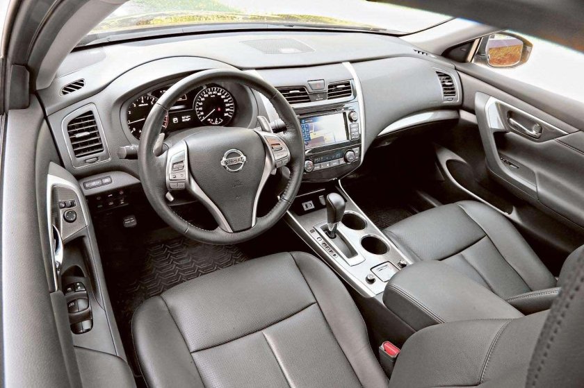 Nissan Teana l33 салон
