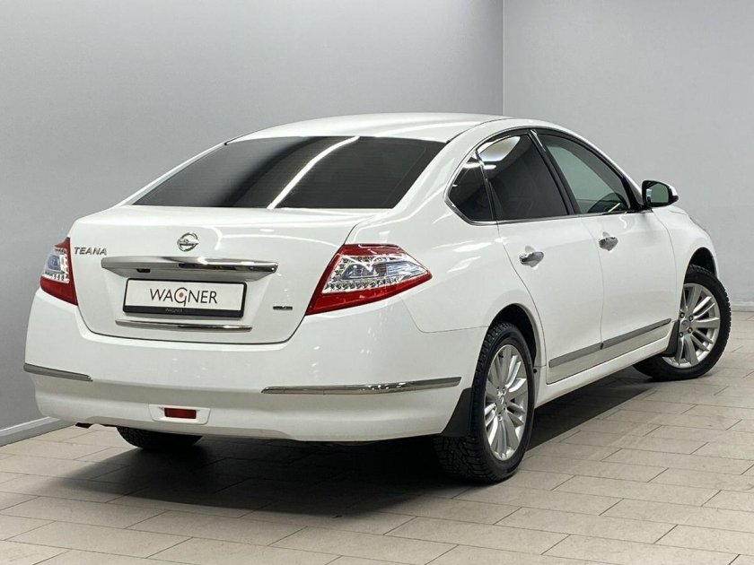 Nissan Teana 2011