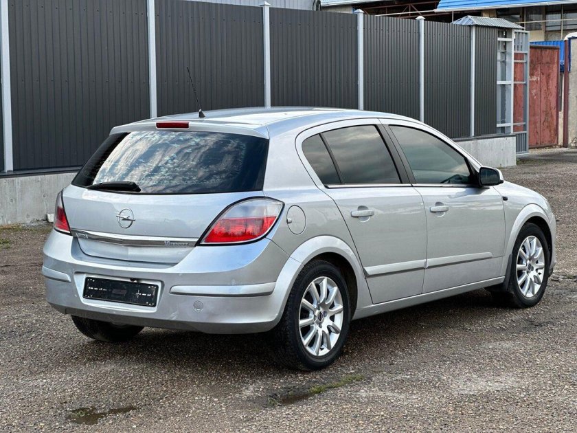 Опель астра h 2008 хэтчбек