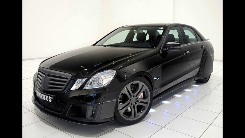 Brabus e v12 Black Baron
