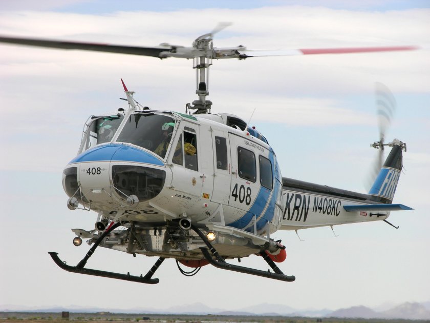 Вертолет Bell 205
