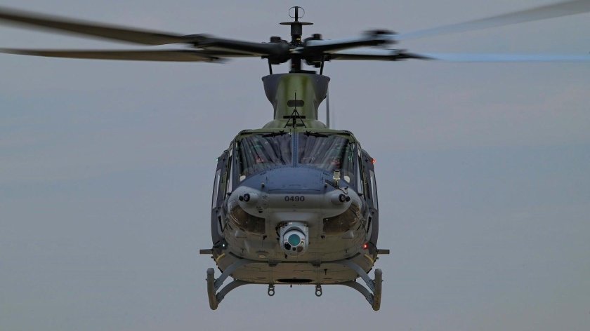 Bell 212 вертолет Иран