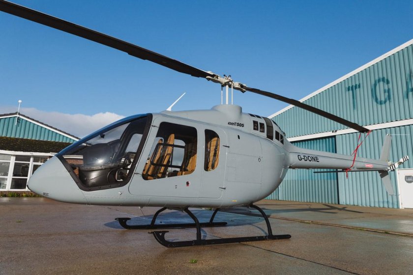 Bell 505 вертолет