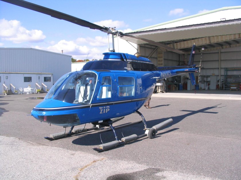 Bell 206 jet ranger