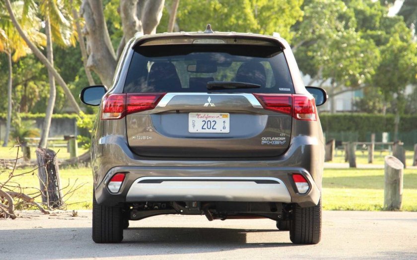 Mitsubishi outlander phev