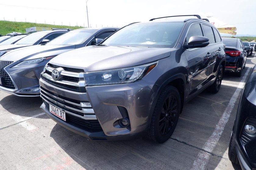 Toyota highlander 2019